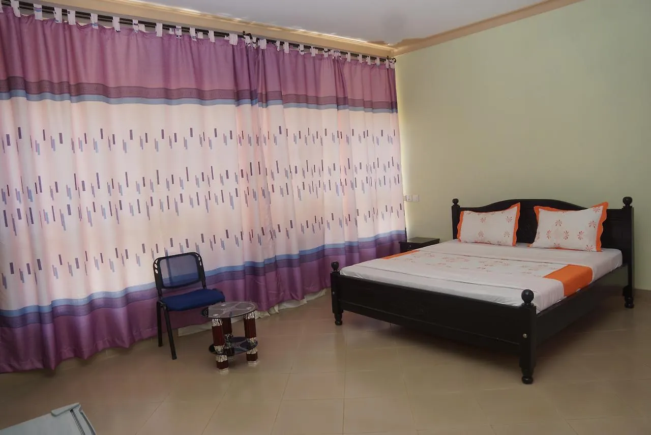 Oasis Top Hotel Καμπάλα